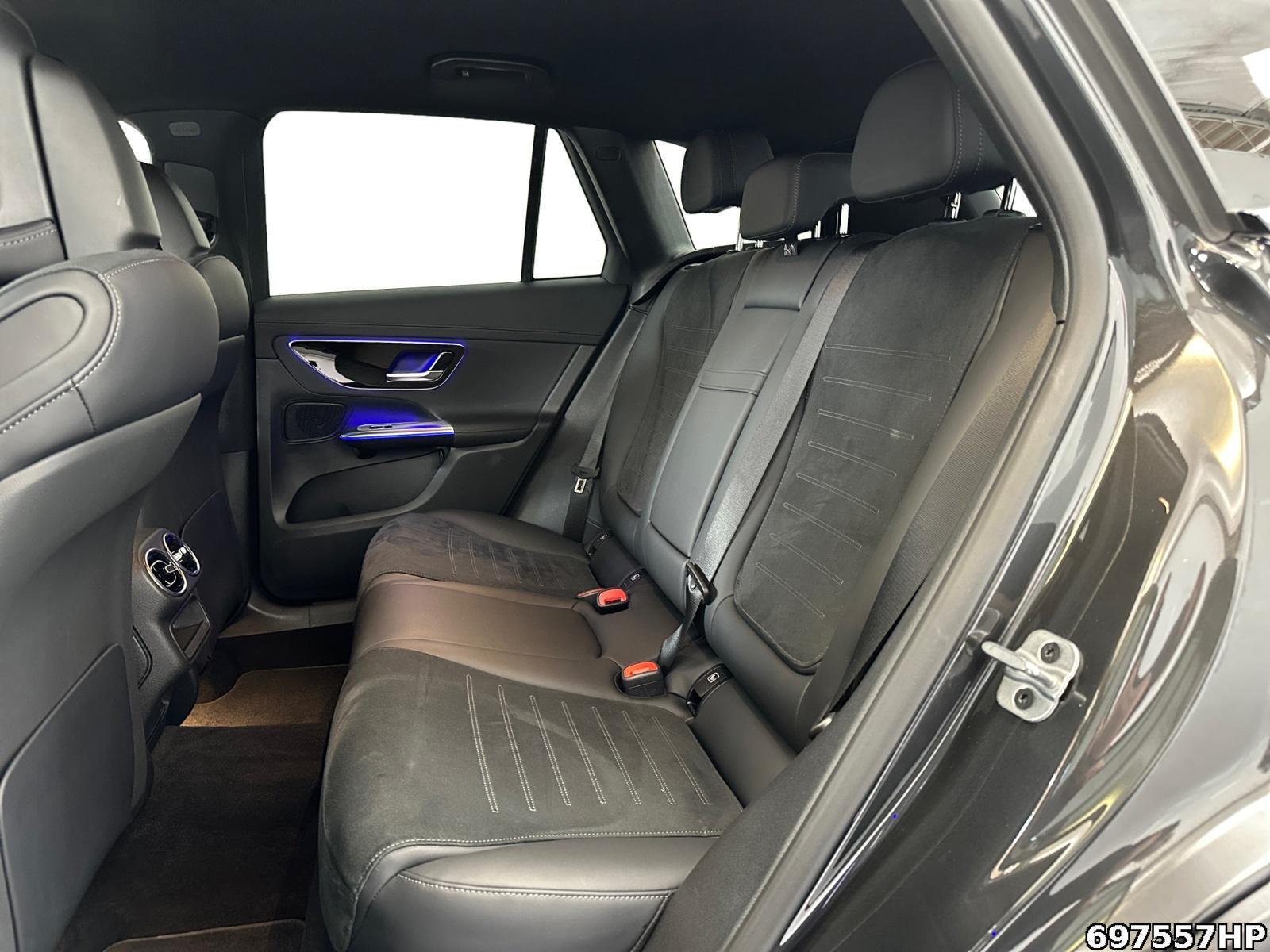 Mercedes-Benz GLC 300 4MATIC AMG Line GLC 300 d