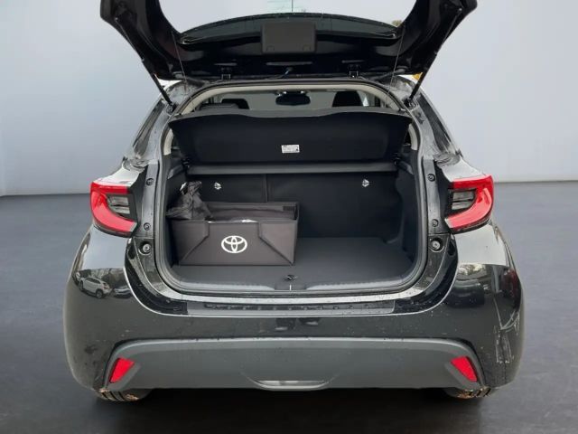 Toyota Yaris Hatchback Hybride VVT-i