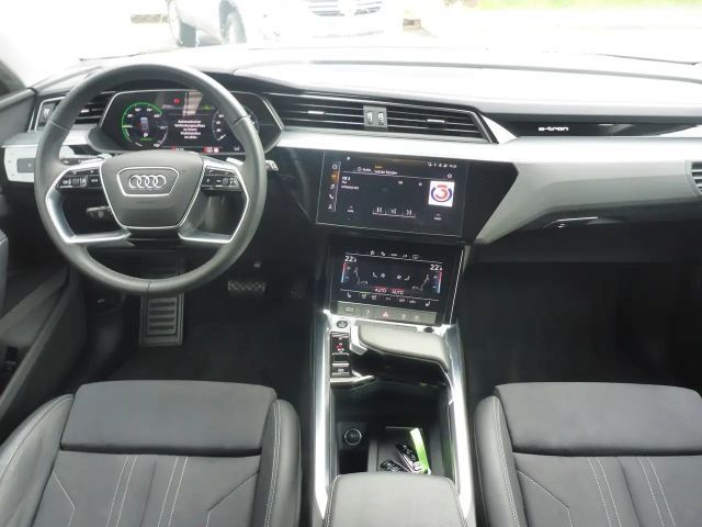 Audi Q8 e-tron 50 Business Quattro