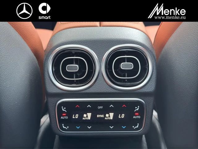 Mercedes-Benz C 300 AMG Line Sedan