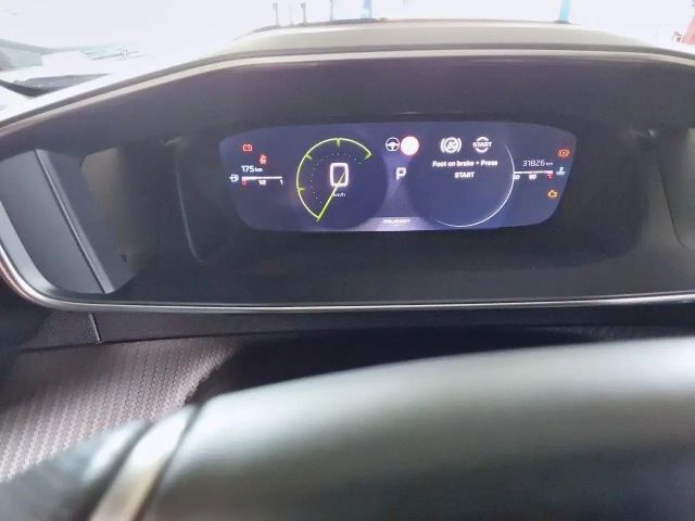 Peugeot 2008 EAT8 GT-Line