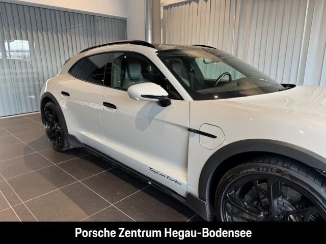 Porsche Taycan Cross Turismo Turbo