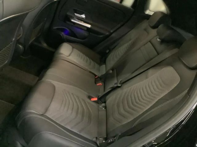 Mercedes-Benz GLA 220 4MATIC