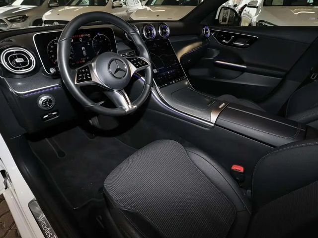 Mercedes-Benz C 220 AVANTGARDE C 220 d Sedan