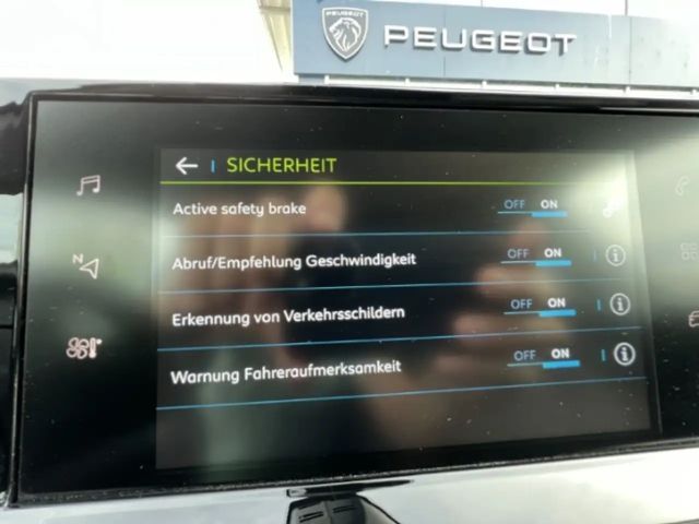 Peugeot E-208 Allure Pack