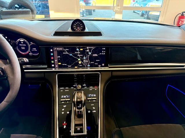 Porsche Panamera GTS Sport Turismo