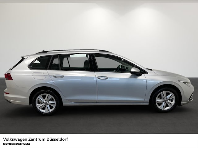 Volkswagen Golf 1.5 eTSI DSG Life Variant