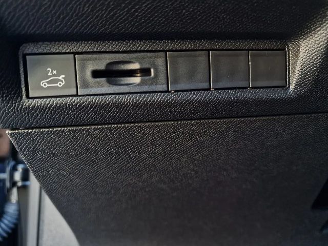 Peugeot 408 GT-Line Hybrid