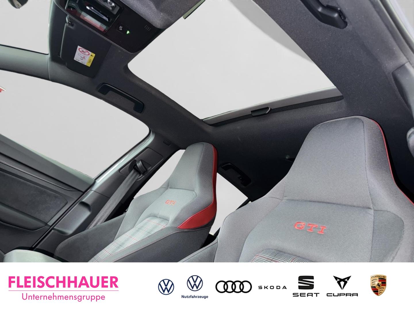 Volkswagen Golf 2.0 TSI GTI Golf VIII