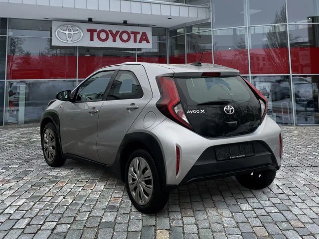 Toyota Aygo 1.0 VVT-i Hatchback Play