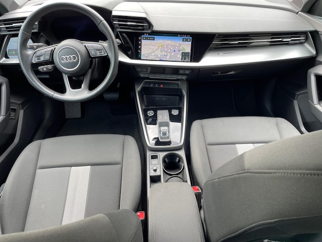 Audi A3 30 TFSI S-Tronic Sedan