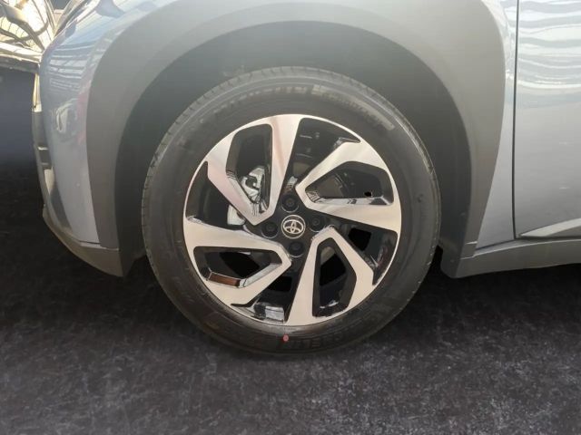 Toyota Aygo X Bi-Tone Hatchback