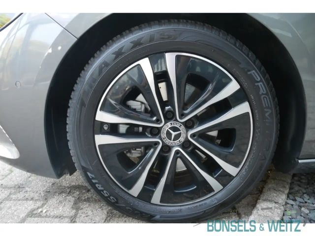 Mercedes-Benz B 180 Progressive