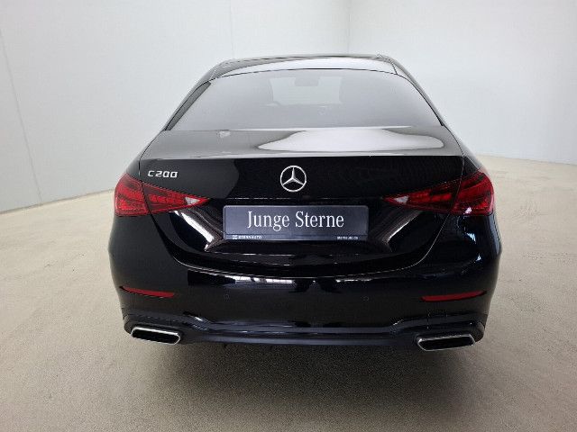 Mercedes-Benz C 200 Sedan