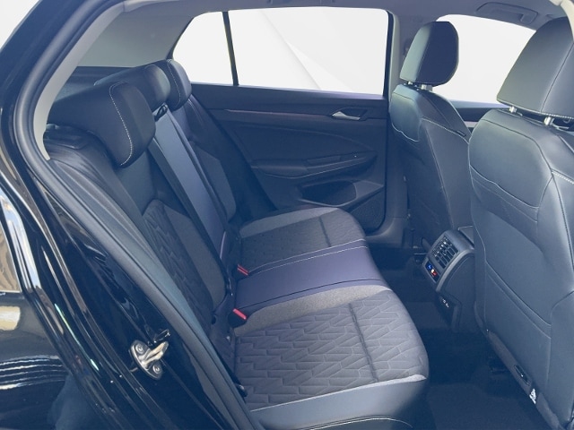 Volkswagen Golf 1.5 eTSI DSG Golf VIII