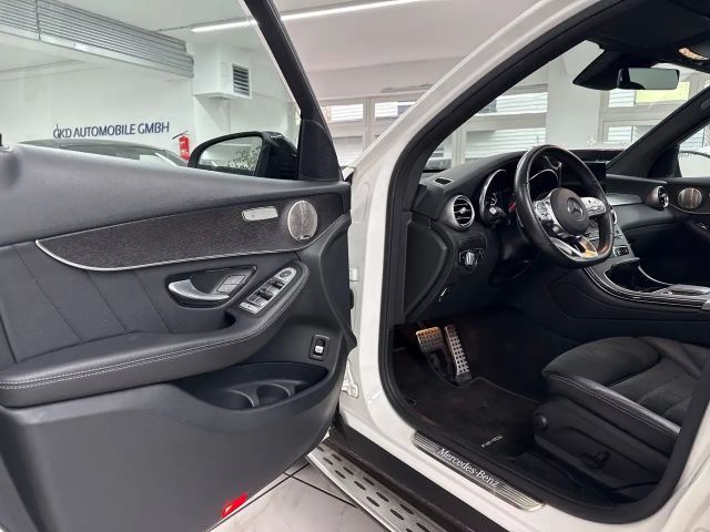 Mercedes-Benz GLC 200 AMG Line