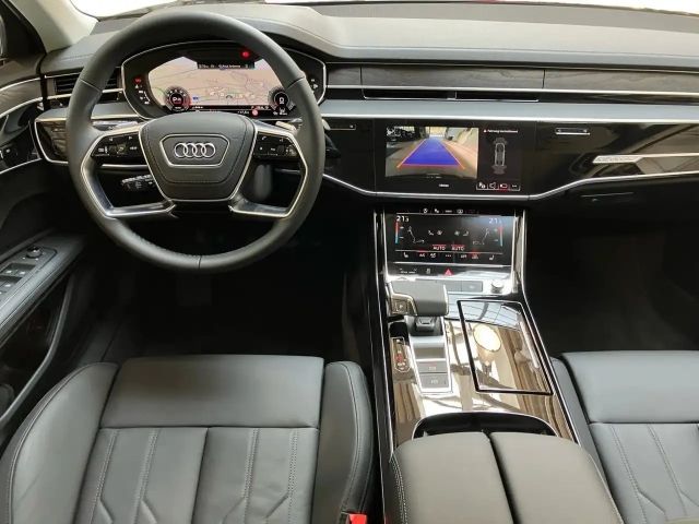 Audi A8 55 TFSI Lang Quattro