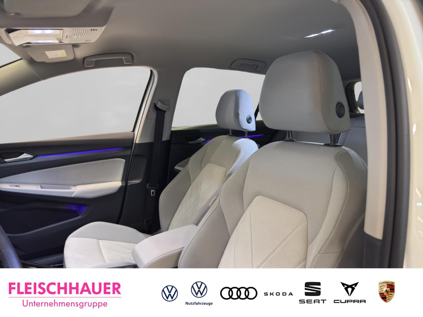 Volkswagen Golf 1.5 eTSI Golf VIII Style