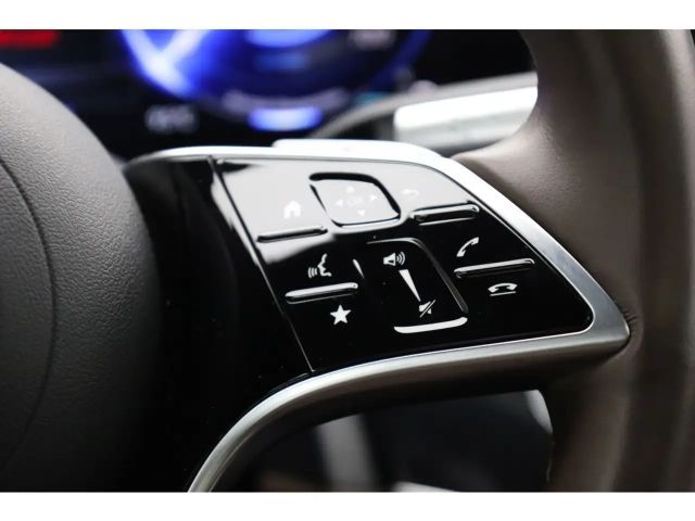 Mercedes-Benz EQS 450 4MATIC Sedan