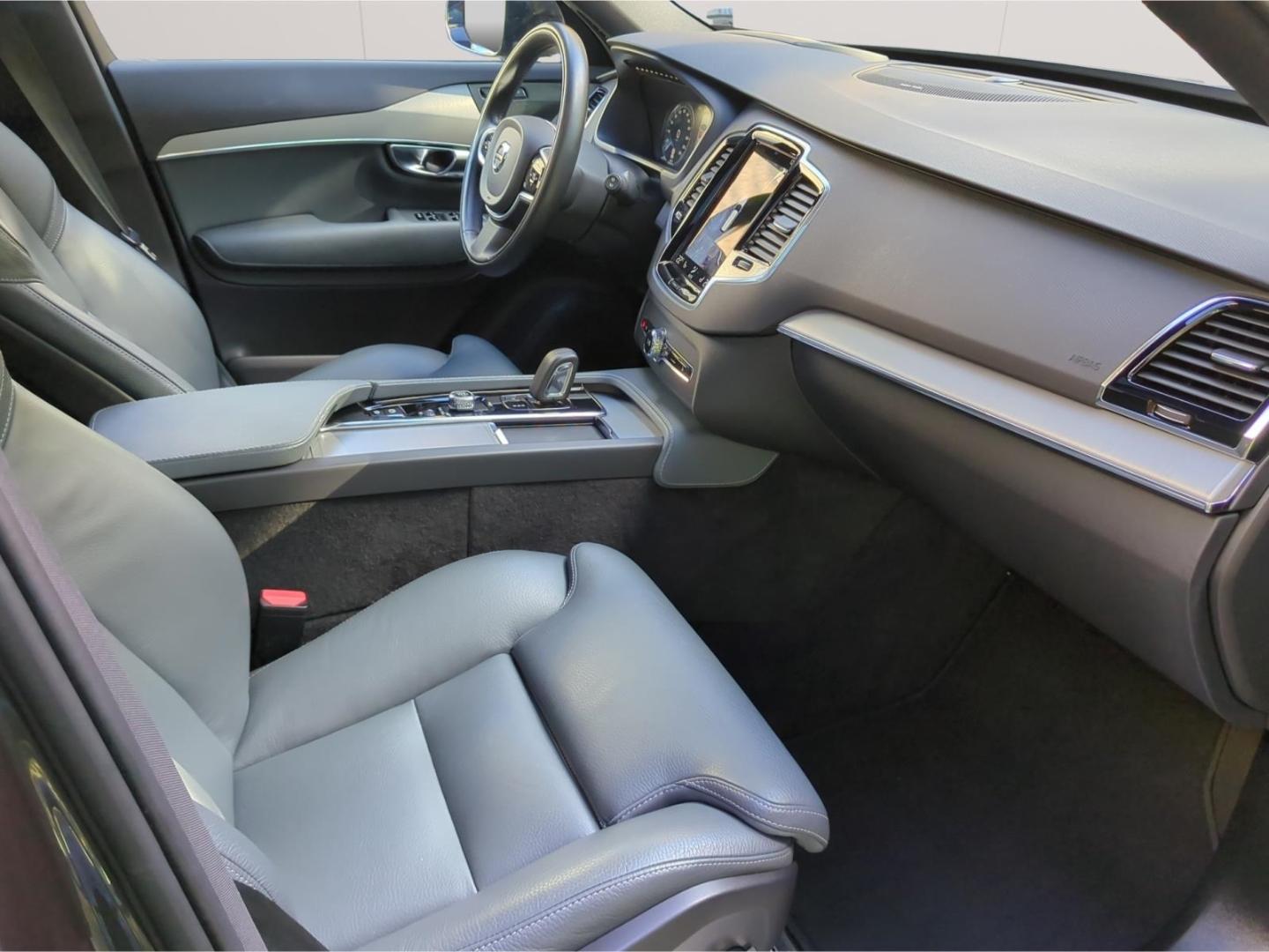 Volvo XC90 R-Design Recharge T8