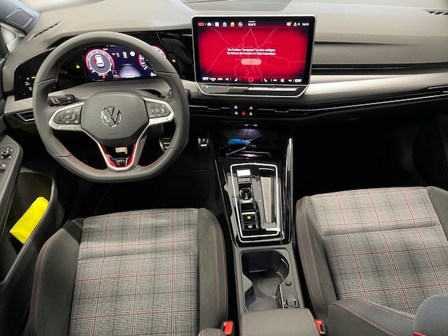 Volkswagen Golf 2.0 TSI Golf VIII