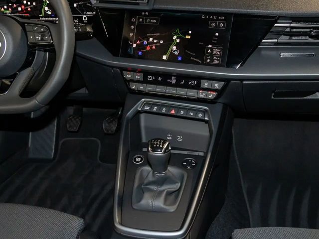 Audi A3 30 TFSI Sedan