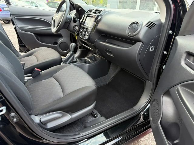 Mitsubishi Space Star Star