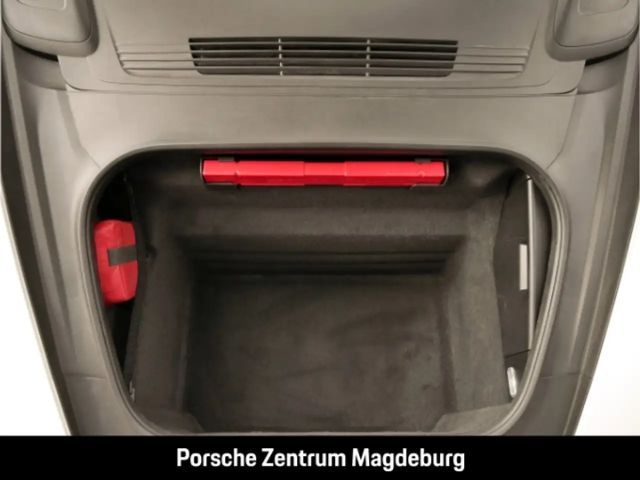 Porsche 992 Carrera Coupé