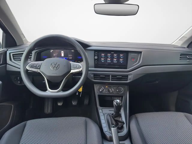 Volkswagen Polo 1.0