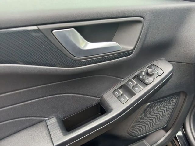 Ford Kuga ST Line X