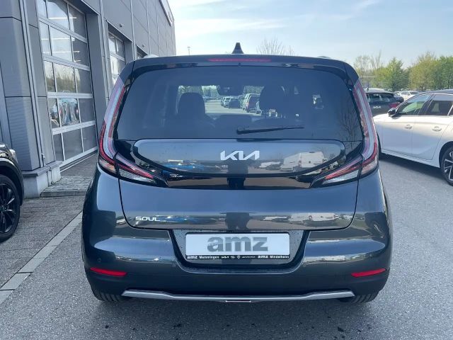 Kia Soul e- 64kWh Inspiration Voll*Glasdach*4xSHZ