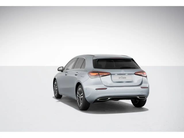 Mercedes-Benz A 180 A 180 d Hatchback