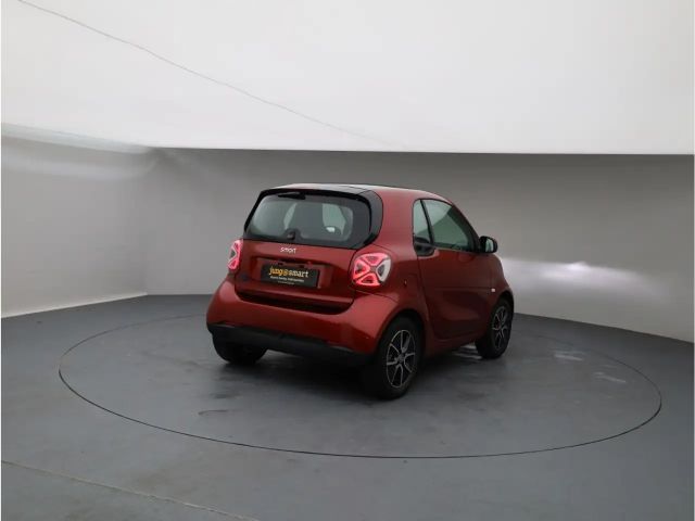 Smart EQ fortwo JBL