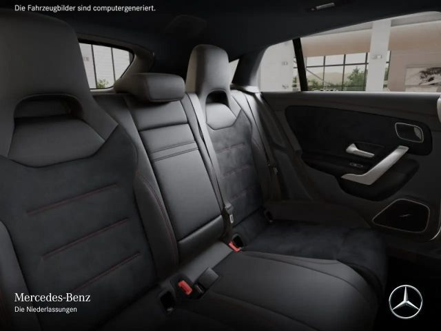 Mercedes-Benz CLA 200 AMG Line