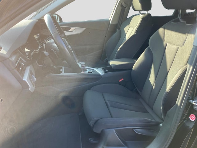 Audi A4 35 TDI Avant S-Tronic