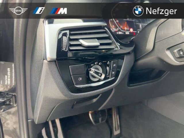 BMW 540 540d M-Sport Touring xDrive