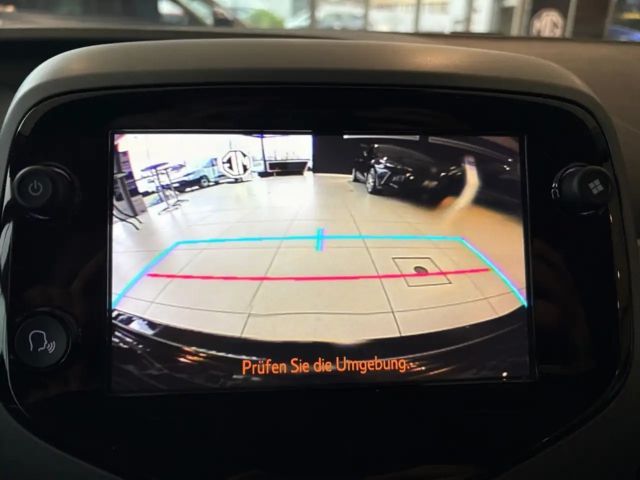 Toyota Aygo Hatchback Play Team D X-play