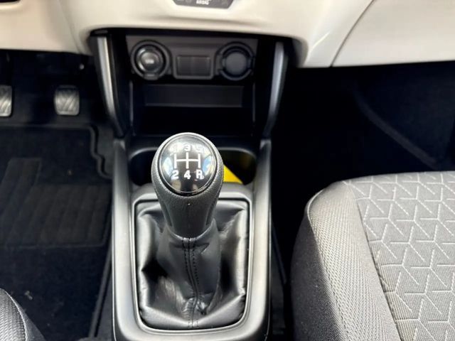 Suzuki Swift Club Hybrid