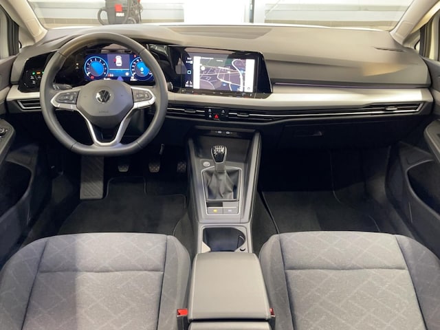 Volkswagen Golf 1.0 TSI Life Variant