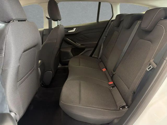 Ford Focus EcoBoost Titanium