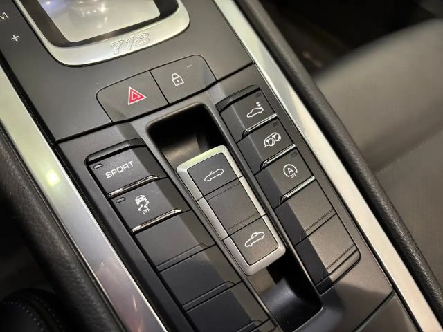 Porsche Boxster 718 S