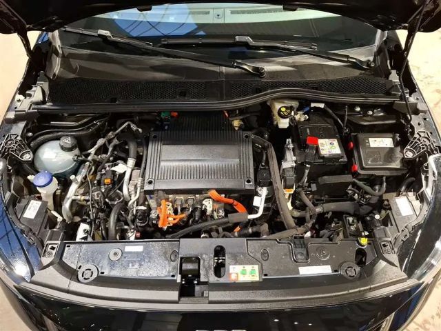 Peugeot E-208 Allure Pack