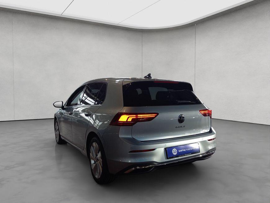 Volkswagen Golf Style