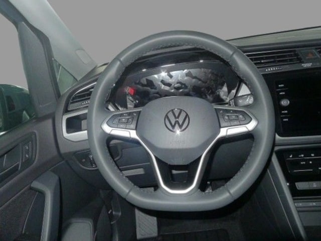 Volkswagen Touran 1.5 TSI DSG