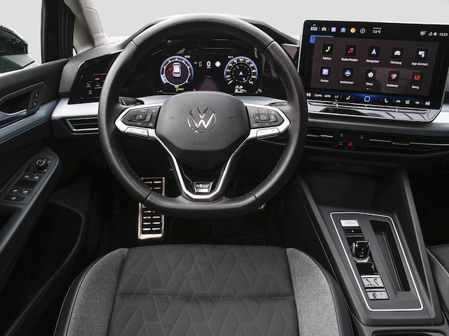 Volkswagen Golf 1.5 eTSI DSG Golf VIII