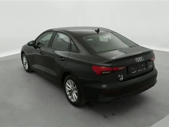 Audi A3 30 TDI Avant Sedan