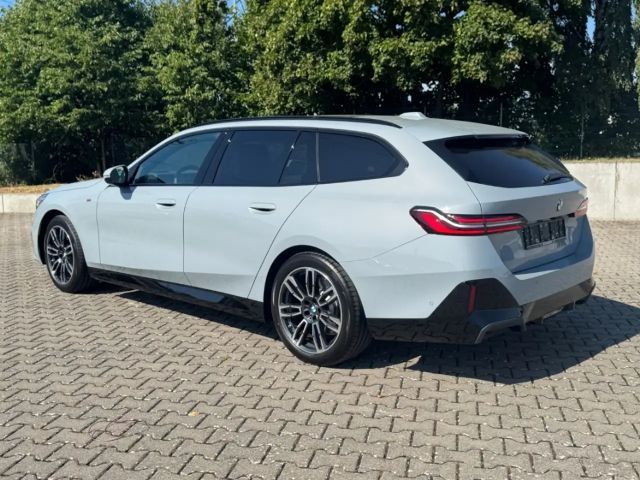 BMW 520 520d M-Sport Touring