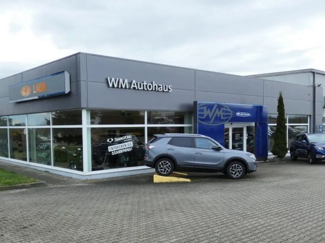 SsangYong Korando E-Motion Titanium Automatik Navi Sitzheizung Leder