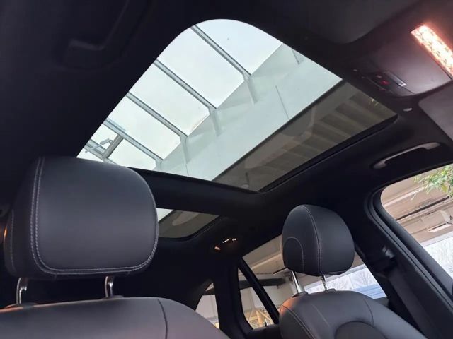 Mercedes-Benz GLC 300 4MATIC AMG Line