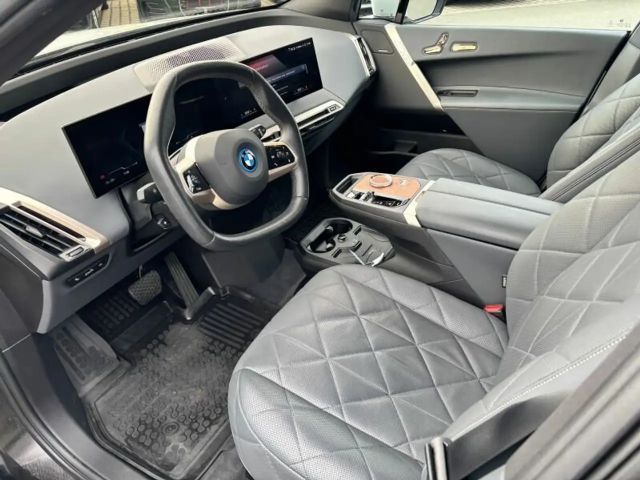BMW iX xDrive50